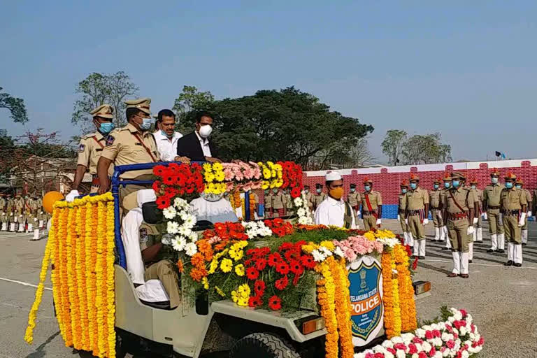 మెదక్ కలెక్టరేట్​లో గణతంత్ర వేడుకలు