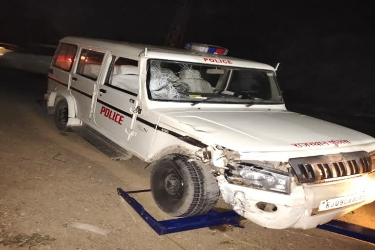 Police jeep hit the young man,  Rajasthan News