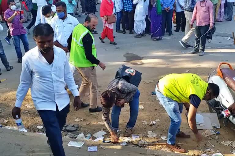 ತ್ಯಾಜ್ಯ ವಿಲೇವಾರಿ ಮಾಡಿ ಗಮನ ಸೆಳೆದ ರೈತ ಬ್ರಿಗೇಡ್