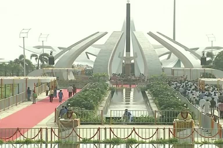 People throng Marina Beach in Chennai where Chief Minister