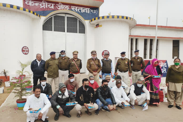 12 prisoners were released from the Central Jail on the occasion Republic Day