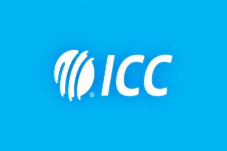 icc suspends two uae cricketers in match fixing case