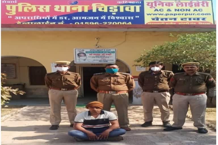 jhunjhunu police action against illegal liquor, पुलिस ने पकड़ी 78 पेटी शराब