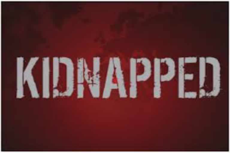 the-gang-kidnapped-the-businessman-for-being-a-policeman