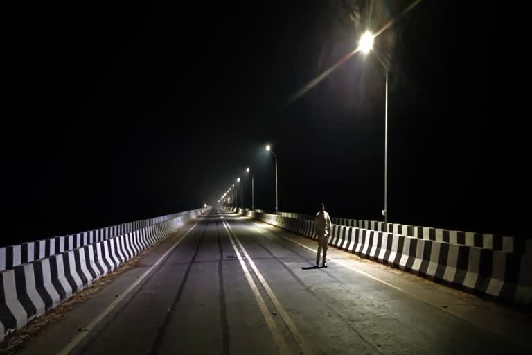 Solar lights mounted on Indravati bridge