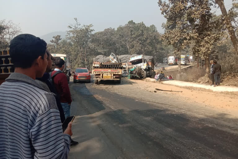 road accident near pratappur surajpur