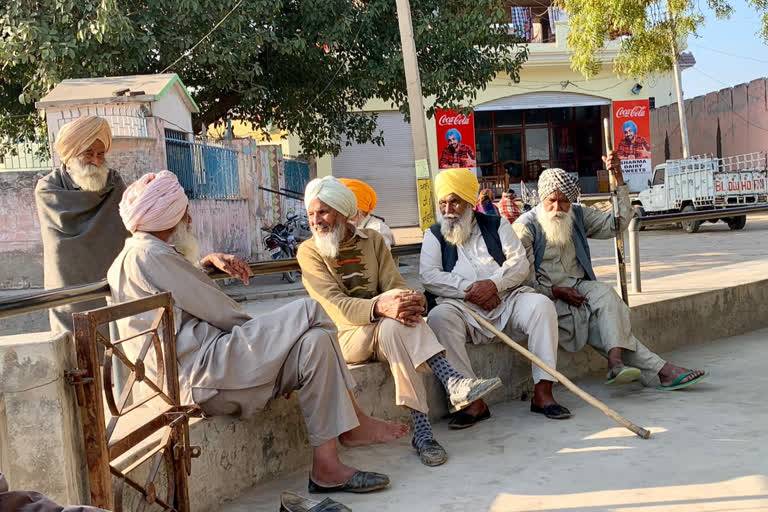 ਟਰੈਕਟਰ ਪਰੇਡ ਮੌਕੇ ਹਿੰਸਾ ਦਿੱਲੀ 'ਚ, ਪਰ ਚਿੰਤਾ ਪਿੰਡਾਂ ਦੀ ਪਾਰਲੀਮੈਂਟ 'ਚ