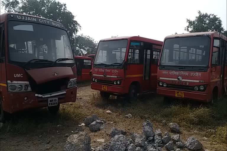 Whistle bus and e-rickshaw