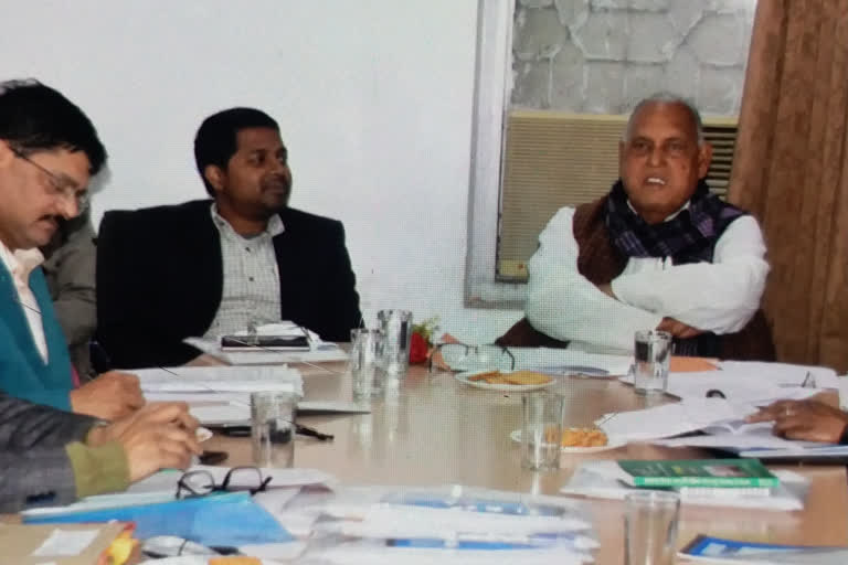 ramchandra chandravanshi took a meeting of officials in palamu