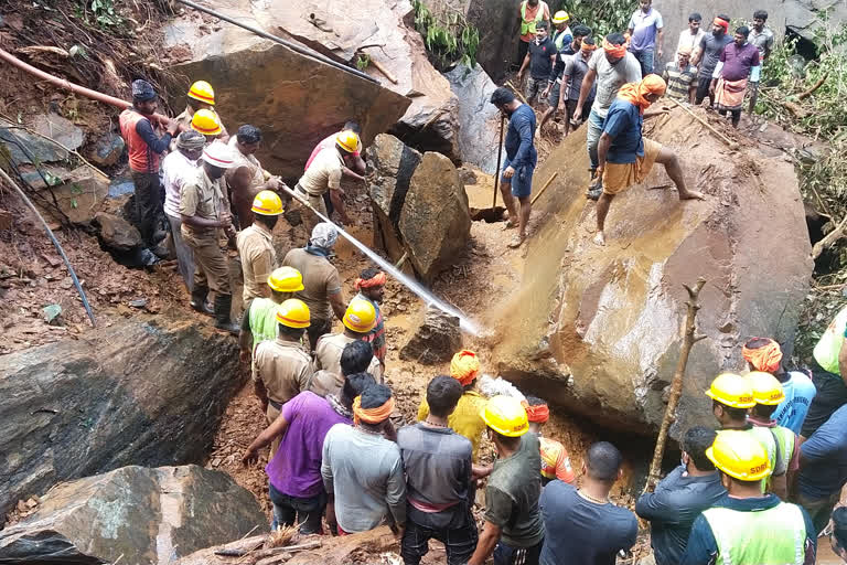 Palke Falls Hills Collapse Boy Stuck Under the Mud