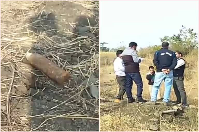 Bomb found while digging in sagar