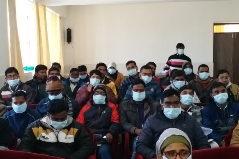 training to workers to eradicate kalazar from pakud