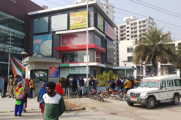 Legend Santra Mall Bhiwadi,  Attachment to legend santara mall