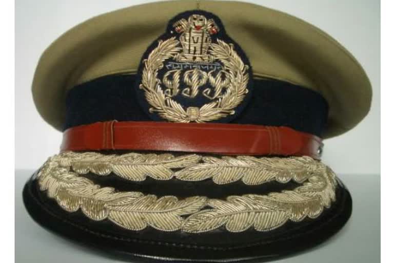 20 IPS officers