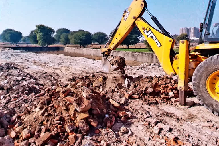 Land encroached on the river Dravati, द्रव्यवती नदी पर बनी भूमि अतिक्रमण मुक्त