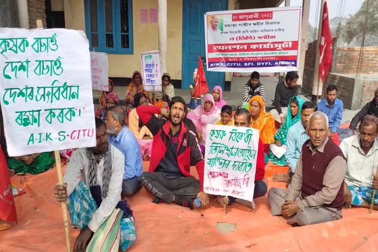 AS_BLP_WEST_farm-law-protest_asc10004