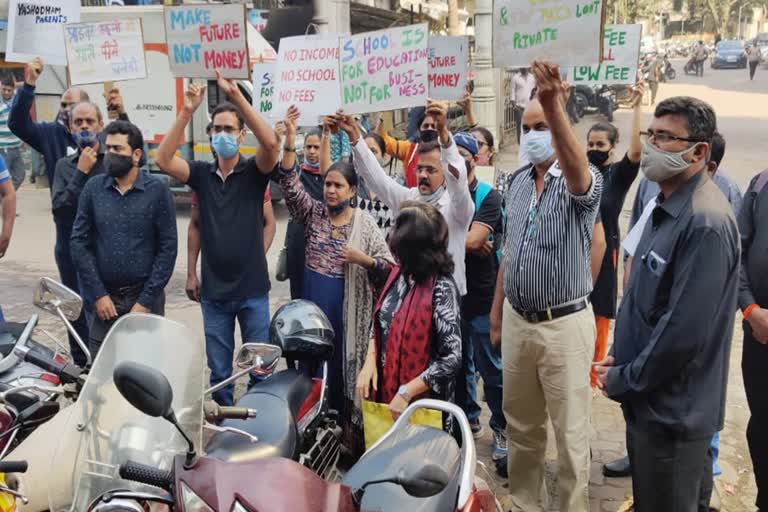 parents march Shiv Sena Bhavan