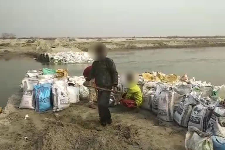 child labour in the construction of Pipa Bridge