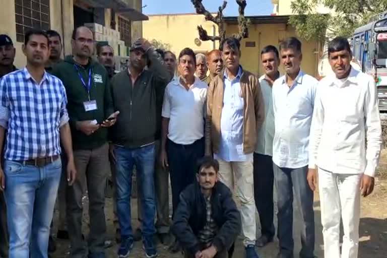 illegal liquar caught in sikar,  30 lakh worth illegal liquar caught