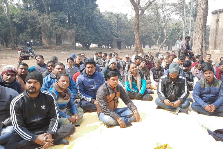 para teachers meeting organized in pakur