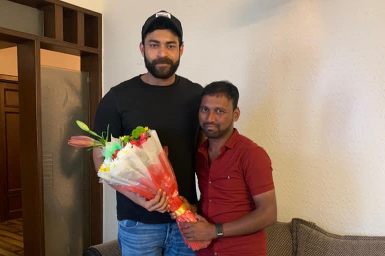 Varun Tej's fan walks more than 200 kms to meet the ghani star