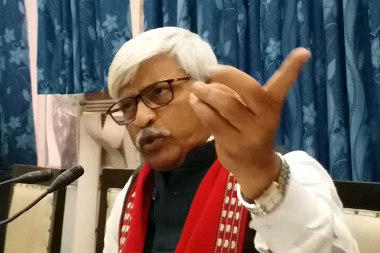 leaders who change parties are deceiving the people says cpim leader sujan chakraborty