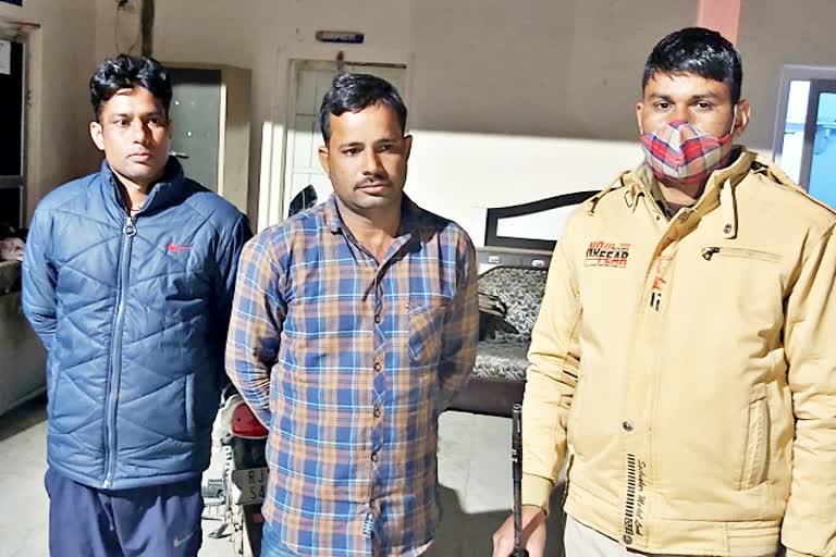 loot in Jhunjhunu  Robbed from truck driver  Revealed in case of robbery  लूट के मामले में खुलासा  ट्रक चालक से लूट  सूरजगढ़ न्यूज  झुंझुनू न्यूज