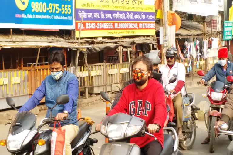 driving without helmet increasing