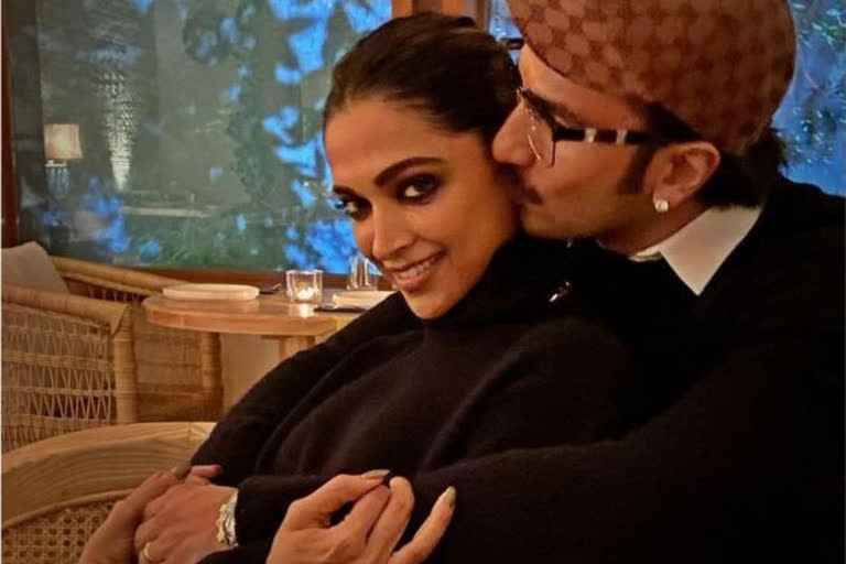 Ranveer is all hearts for Deepika's latest pic