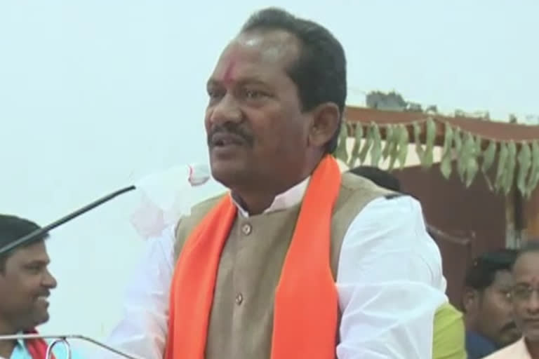 Minister Prabhu Chauhan