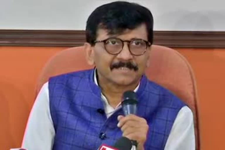 Shiv Sena leader Sanjay Raut will be reached at 1 PM on Ghazipur border and support farmers protest