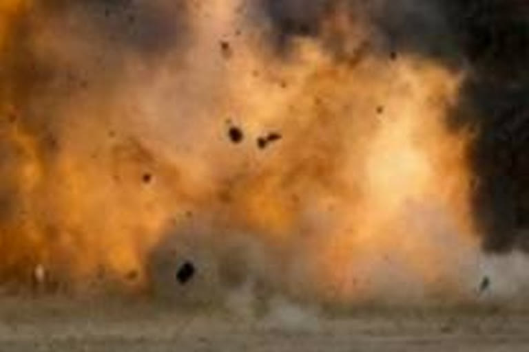 Two soldiers injured in explosion in Afghanistan's Kabul  അഫ്‌ഗാനിസ്ഥാനിൽ സ്‌ഫോടനം; രണ്ടു പേർക്ക് പരിക്ക്  അഫ്‌ഗാനിസ്ഥാനിൽ സ്‌ഫോടനം  അഫ്‌ഗാനിസ്ഥാൻ സ്‌ഫോടനം  ജോയ് ഷേർ  സ്‌ഫോടനം  explosion in Afghanistan's Kabul  explosion in Afghanistan's Kabul; two injured  explosion in Afghanistan  Afghanistan  Afghanistan explosion