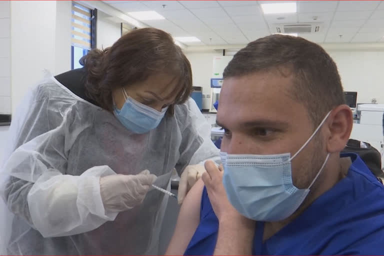 corona vaccination campaign begins in palestine