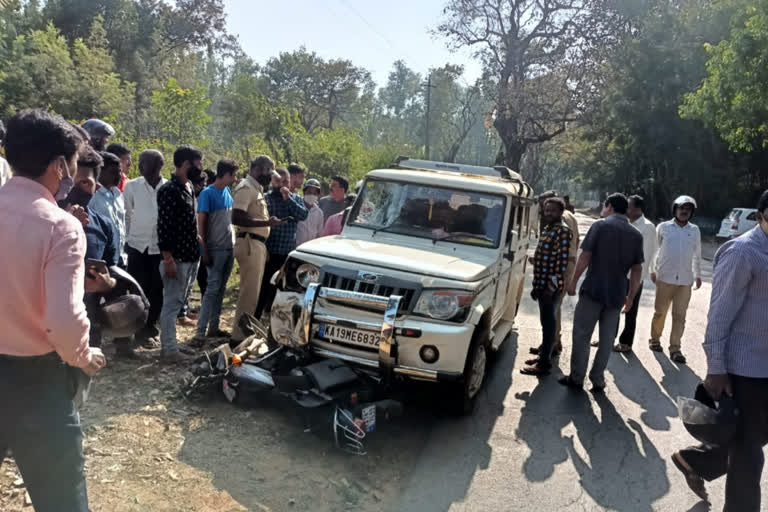 Bike -Bulero vehicle accident in chikkamagaluru news