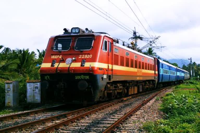 திருநெல்வேலி - காந்திதாம் சிறப்பு ரயில்  Tirunelveli - Gandhidham special train  Tirunelveli - Gandhidham  நாளை முதல் திருநெல்வேலி - காந்திதாம் சிறப்பு ரயில் இயக்கம்  Tirunelveli - Gandhidham special train service from tomorrow