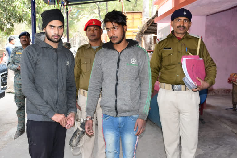 two-accused-of-mobile-robbery-arrested-in-bokaro