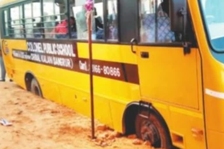 School bus collapsed Jakhal Road tohana