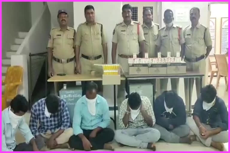 Karnataka liquor seized