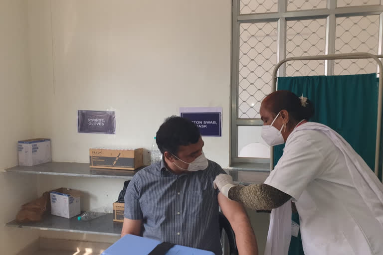 second stage of vaccination in nagaur, first covid-19 vaccine