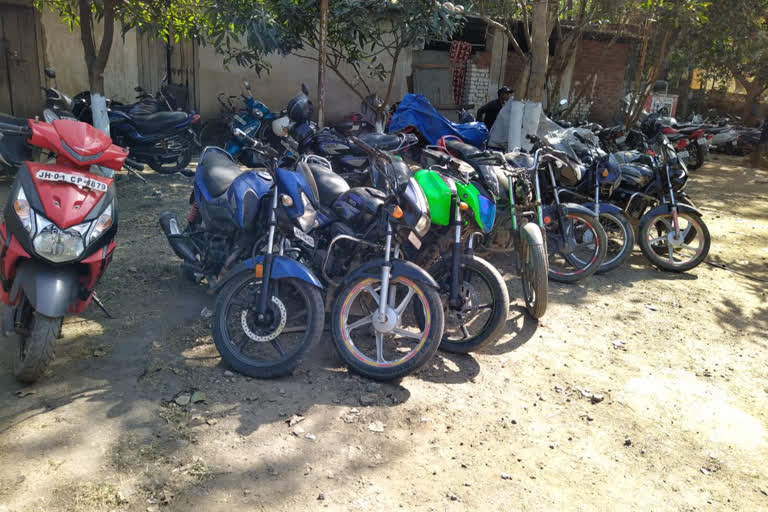 Three accused of bike theft arrested in Namkum