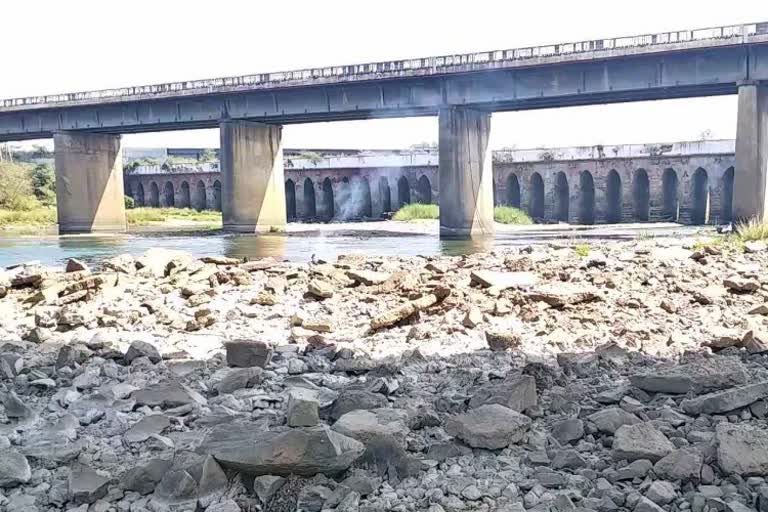 kaWater Level Decreased in Kapila Bridge pila Bridge