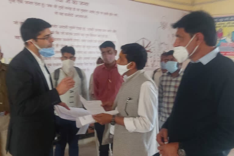 Memorandum to Karauli District Collector,  Karauli Development Forum