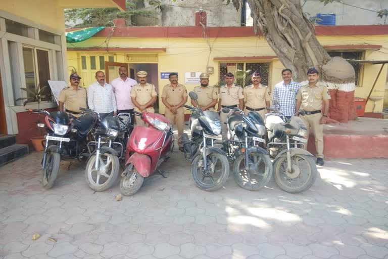 Two wheeler thief arrested