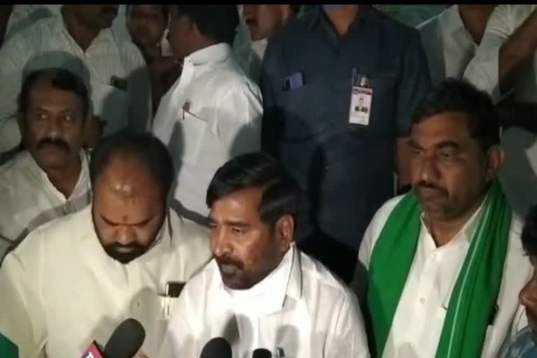 Chief Minister KCR Krishna and Power Minister Jagadishwar Reddy said that the Nalgonda district, which was turned into a desert during the Congress rule, was overgrown with Godavari waters.