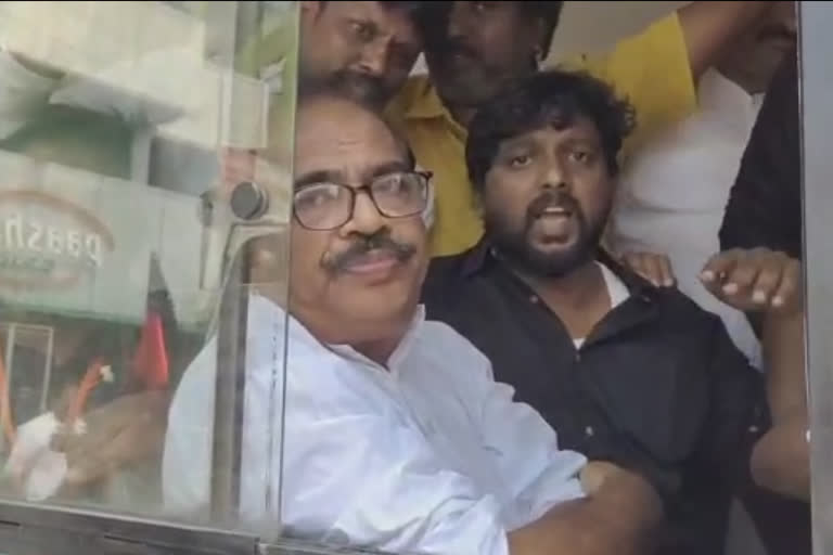 nanjil sampath with dmk men arrested in kovai