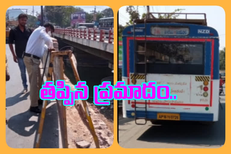 apsrtc bus missed an accident in vijayawada