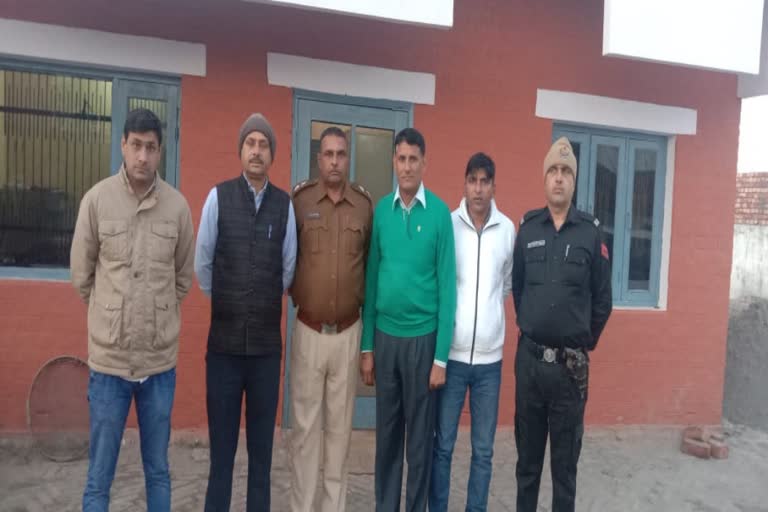 karnal police arrest murder accused