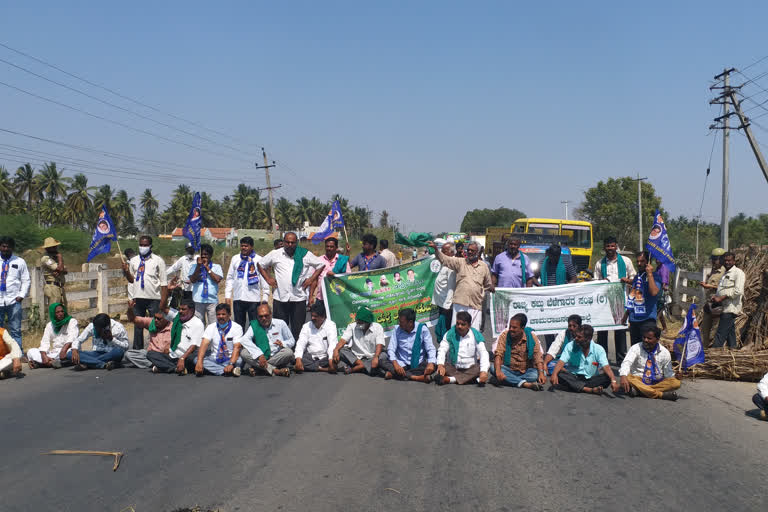 Highway Band in Chamarajanagar