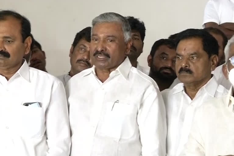 ysrcp minister peddi reddy comments on vice president