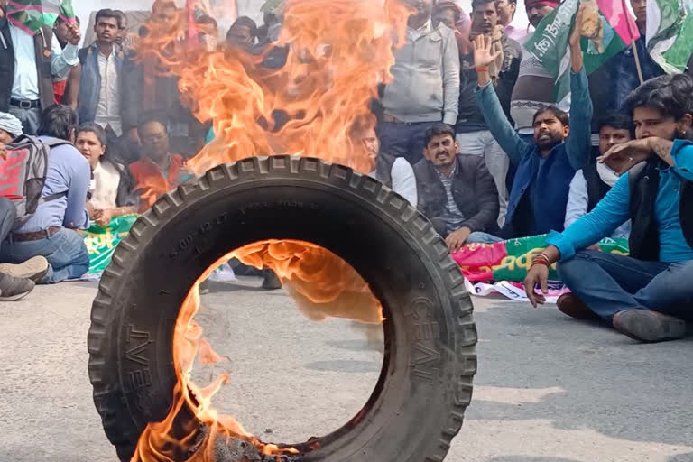 JAP workers NH jam in patna